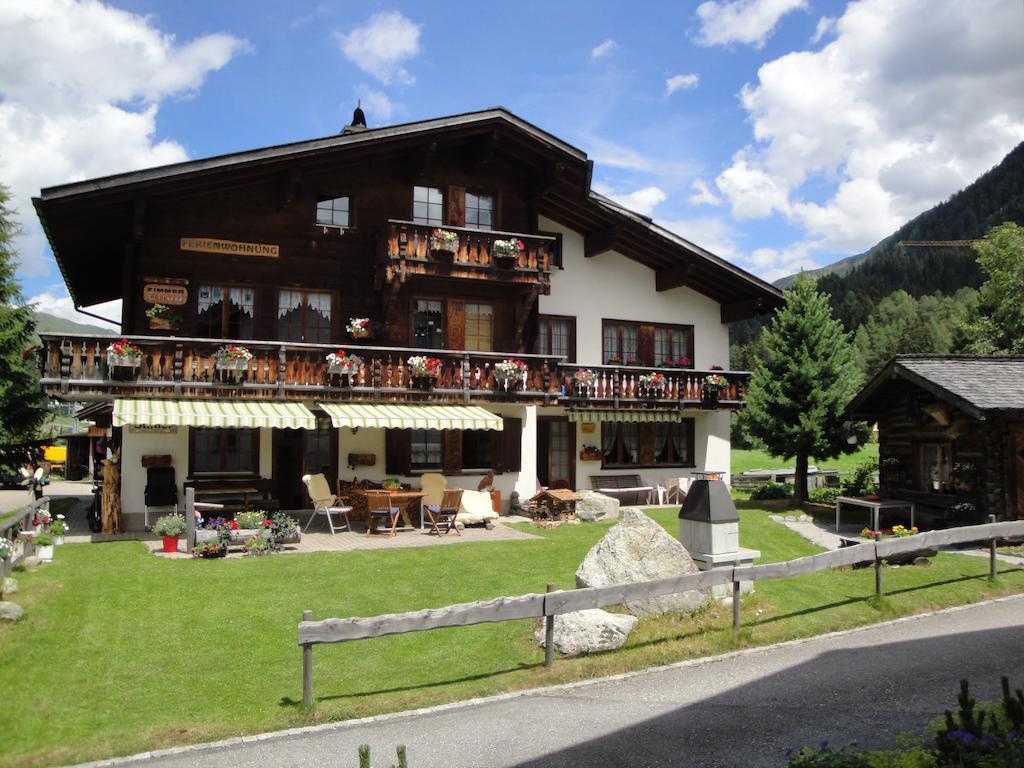 B&B Stiffler-Huus Davos Exterior foto